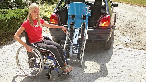 Anwendungsbeispiel für die selbstfahrende Treppenraupe STAIRMAX